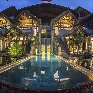 Willa Avalon Castle & Spa, Ubud