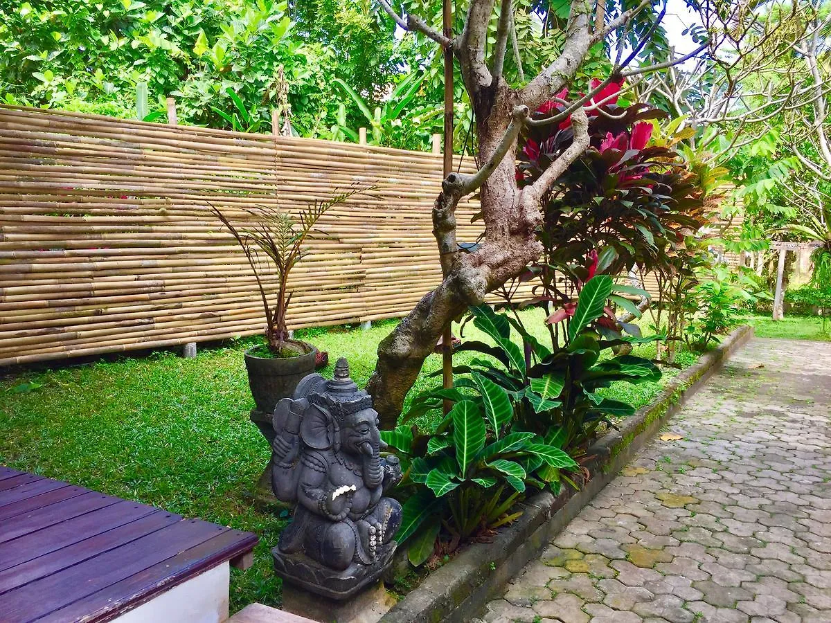 B&B Home Stay Griya Jungutan Ubud 2*,